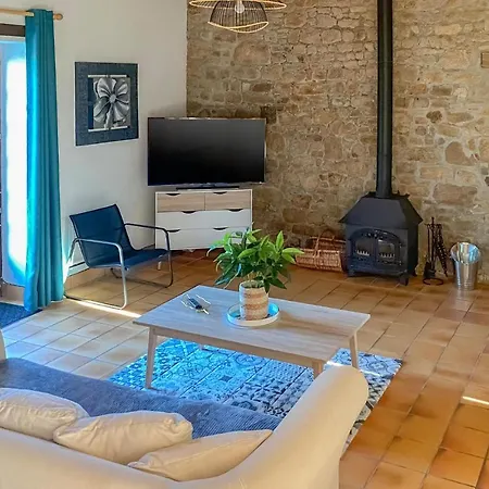 Tatil Evi Gorgeous In St, Pierre Langers With Wifi *