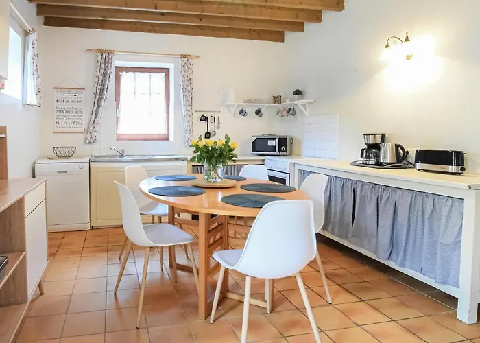 Gorgeous In St Pierre Langers *