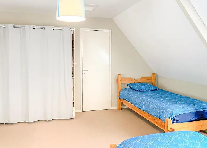 Gorgeous In St Pierre Langers *